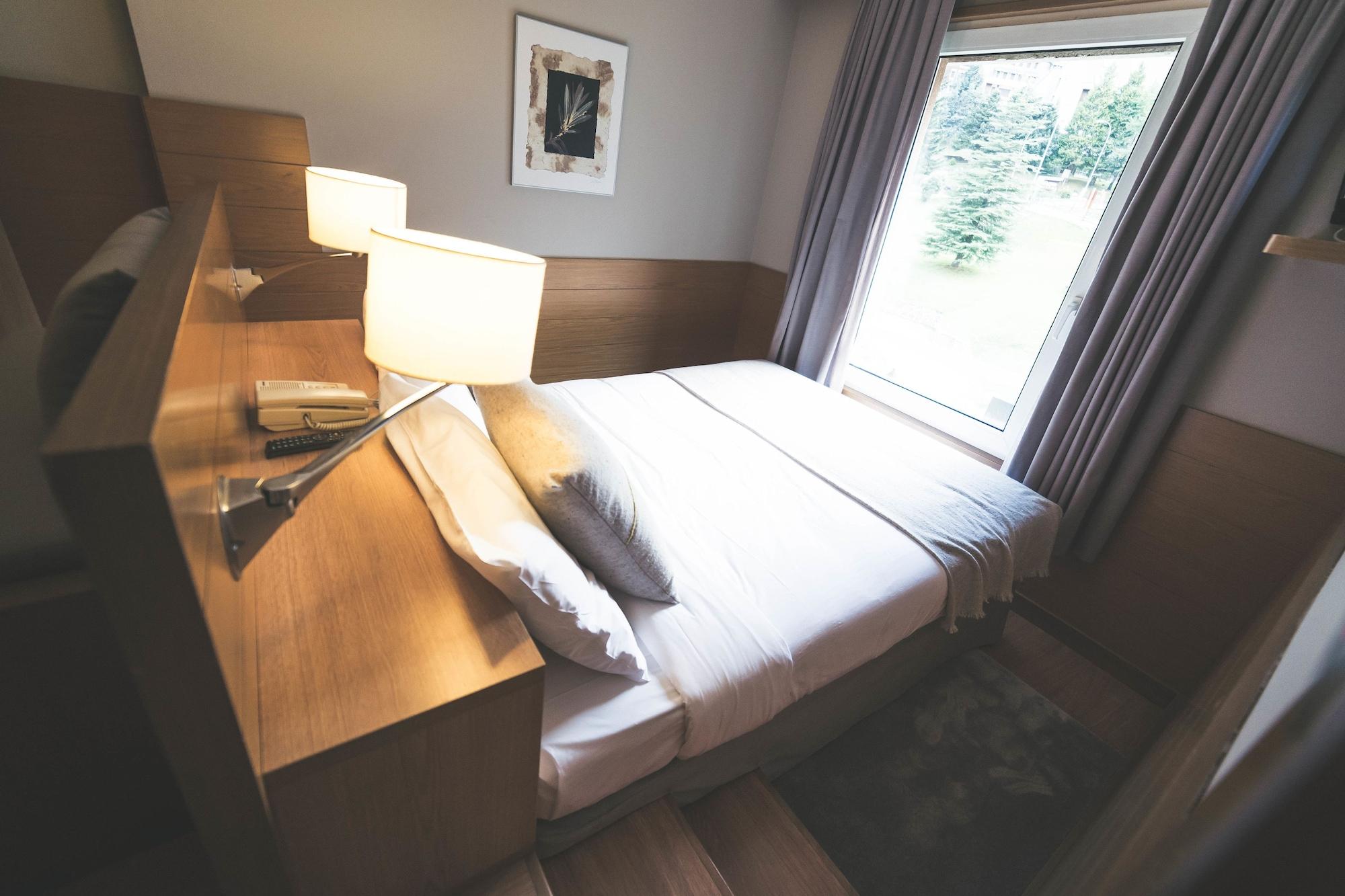 Hotel Montarto Baqueira Beret Εξωτερικό φωτογραφία